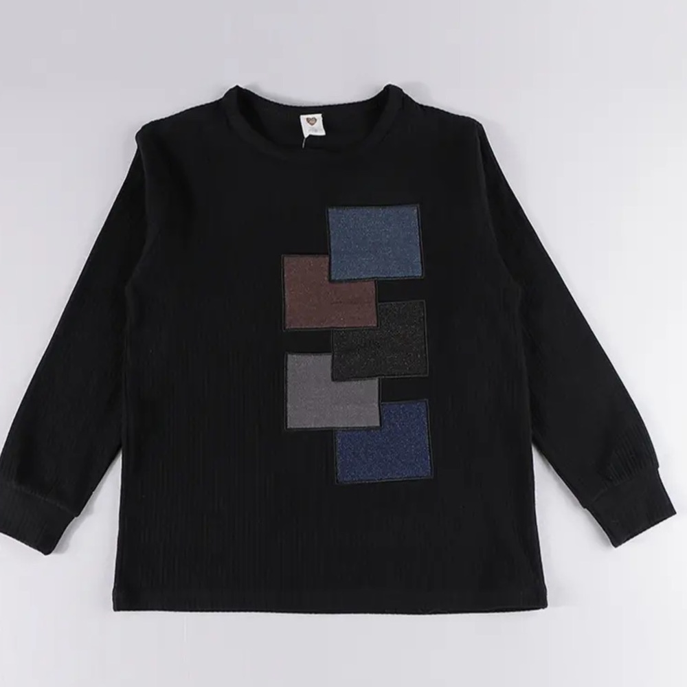 New size 8T top